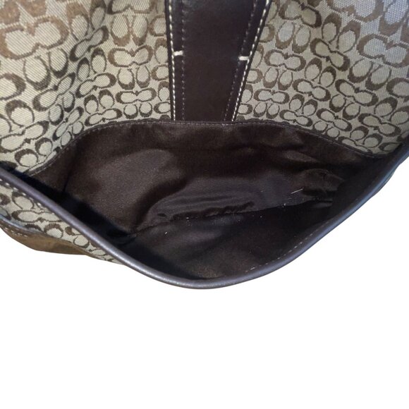 Vintage Coach Signature Brown Jacquard Suede Trim Buckle Detail Shoulder Bag - Picture 11 of 12